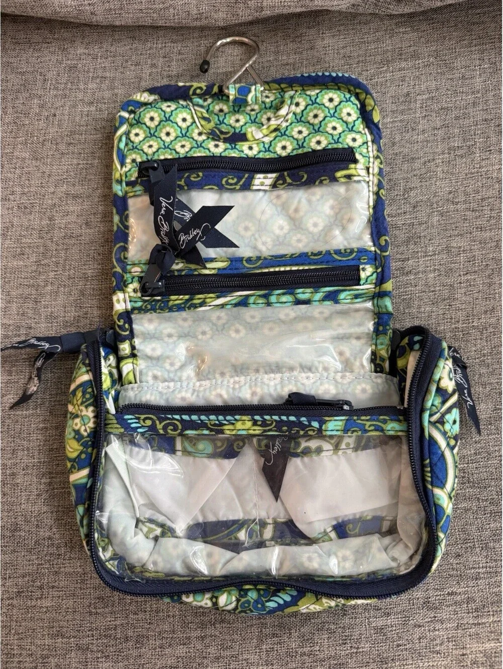 Vera Bradley Mini Hanging Travel Makeup Organizer In Rhythm And Blues